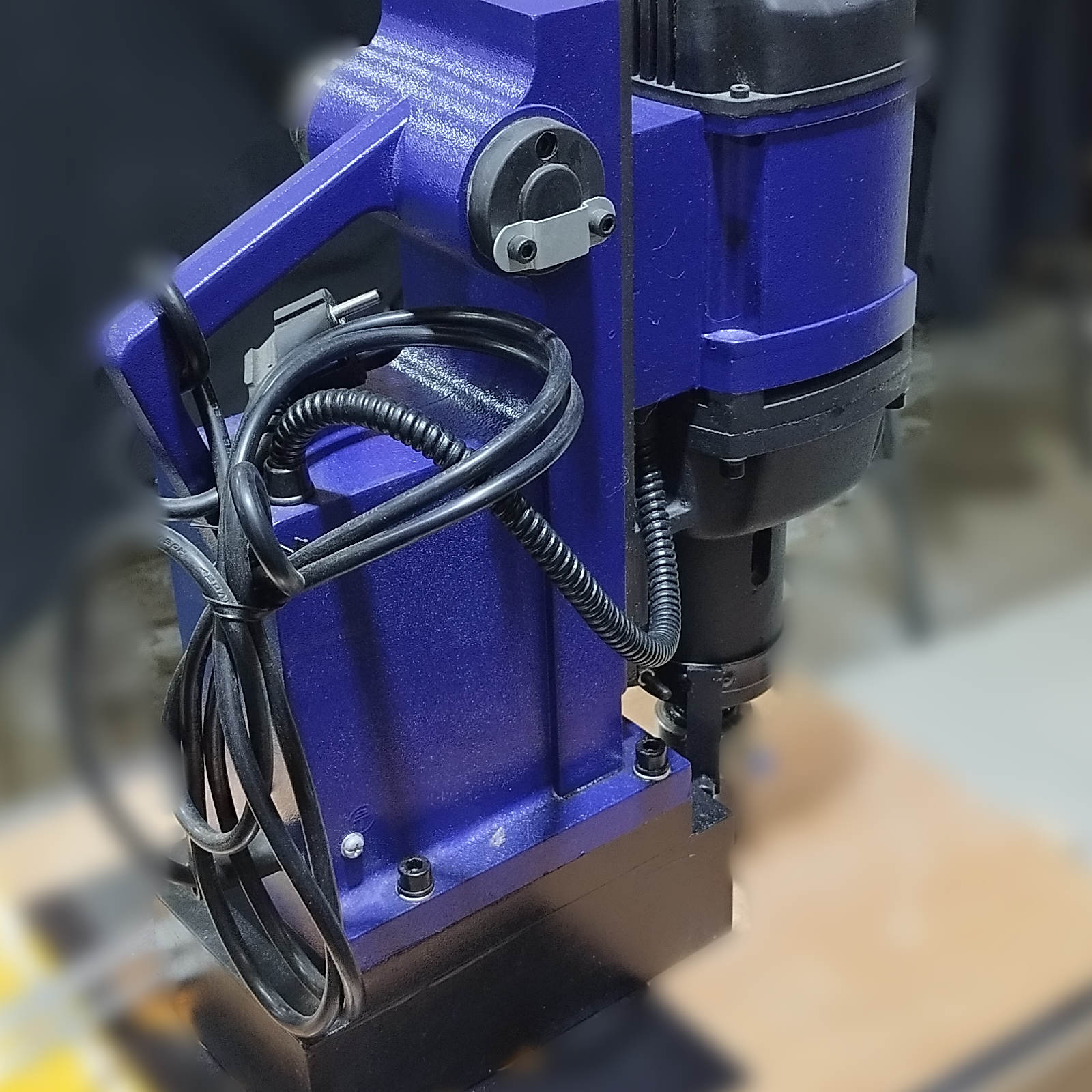 TALADRO BASE MAGNETICA 50MM. 1600W BOKY | Pernos RyR